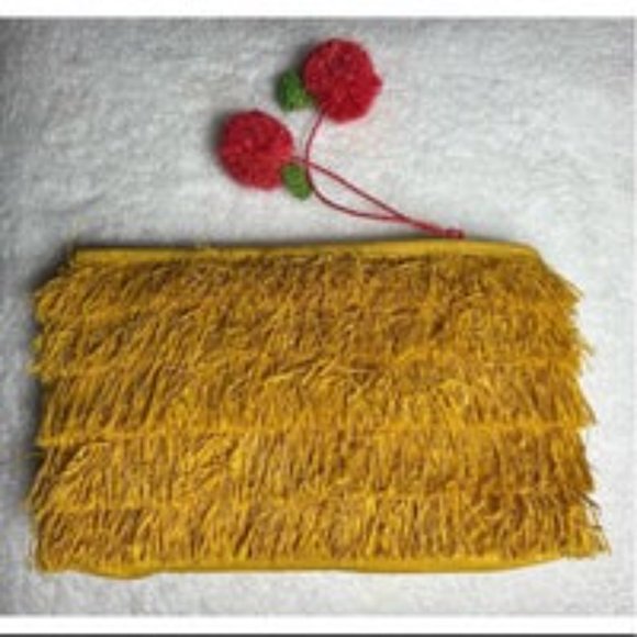 Women's Yellow Fringe Straw Clutch Small Bag Cherry Pom Poms Zip Close - Picture 3 of 7
